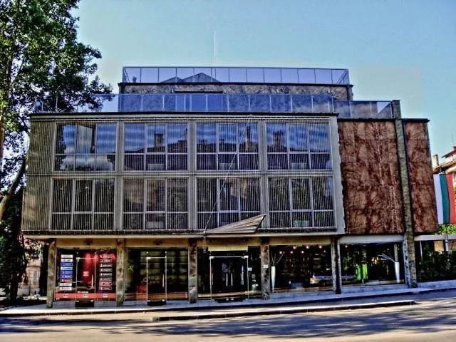 сити Хотел 2*