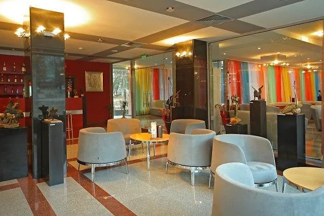 Хотел сити Плевен